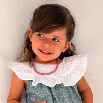 Collar rosa empolvado